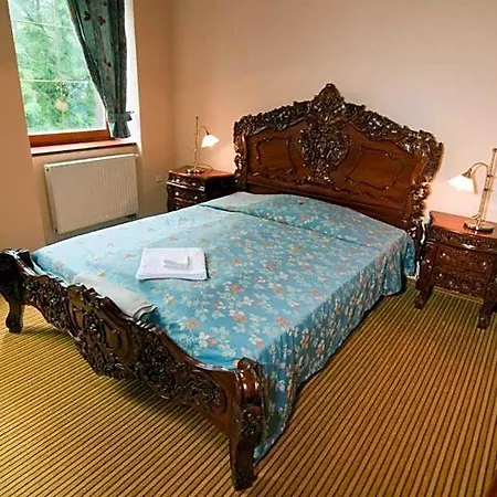 Hotel Na Kafkove 3*